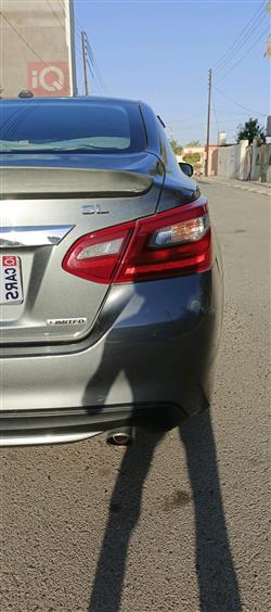 نيسان ألتيما